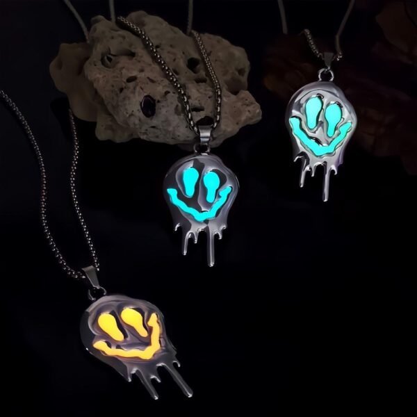 Zinc Alloy Noctilucent Necklace Halloween Ghost Glowing Grimace Pendant - Image 4